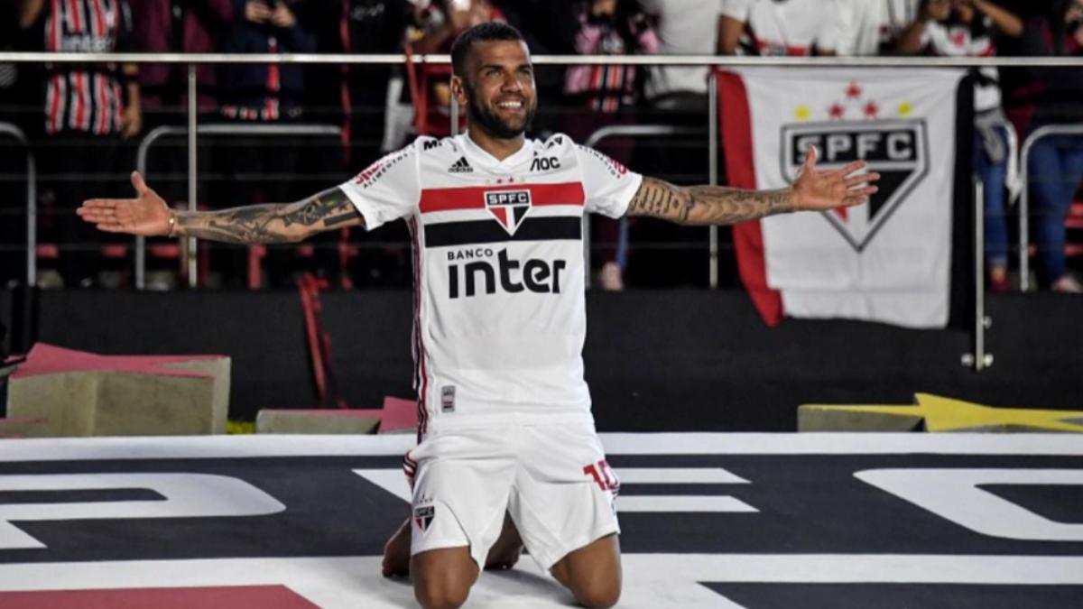 Sao Paulo contract ended with Dani Alves after a contractual dispute